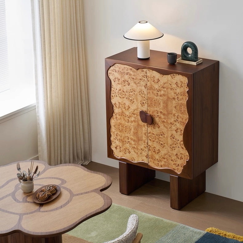 Maris Cabinet
