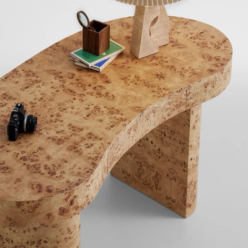 The Gigi Table