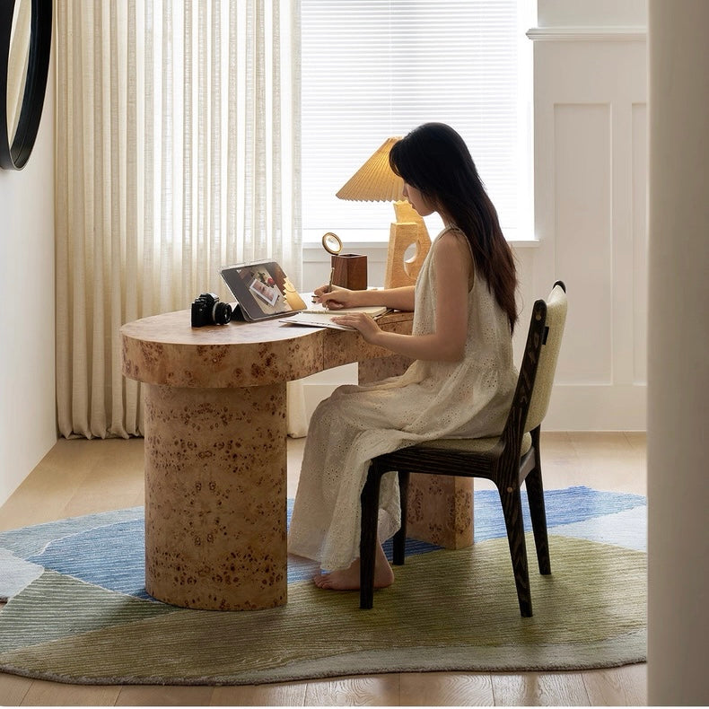 The Gigi Table